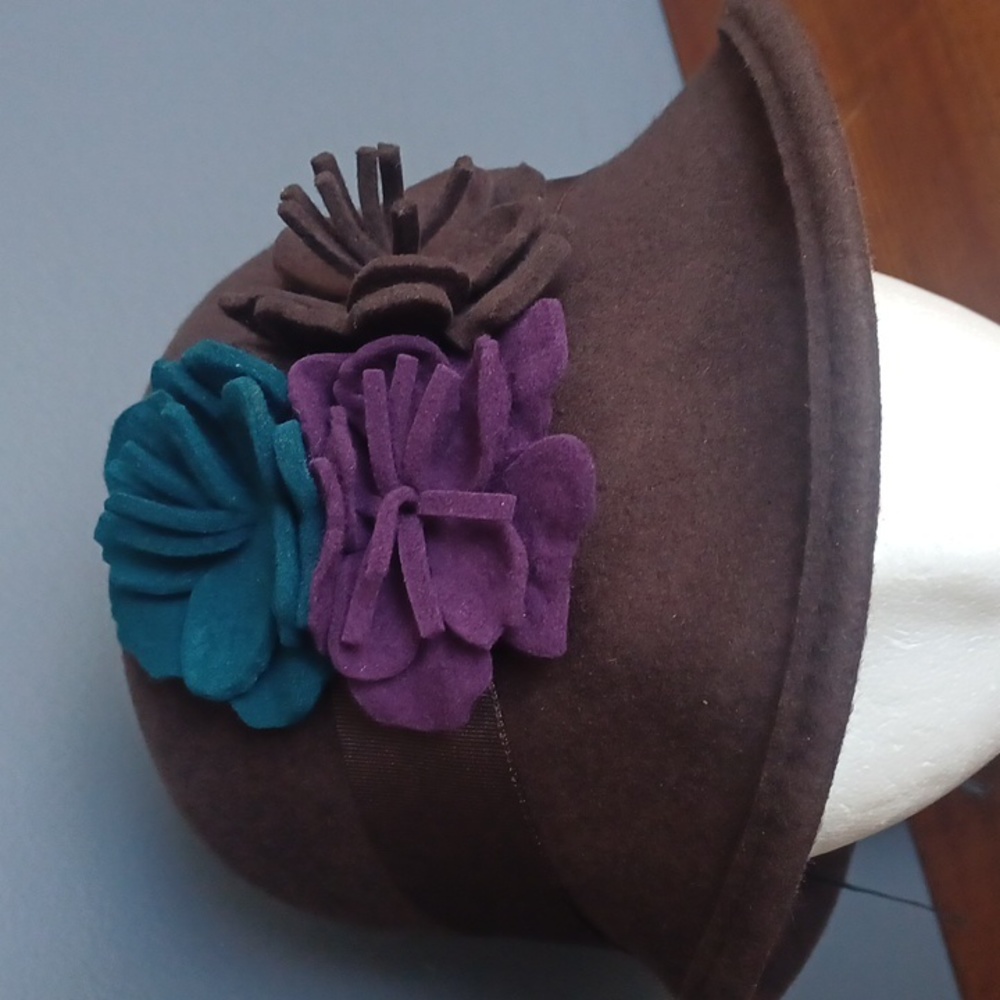SCALA hat - Picture 2 of 11